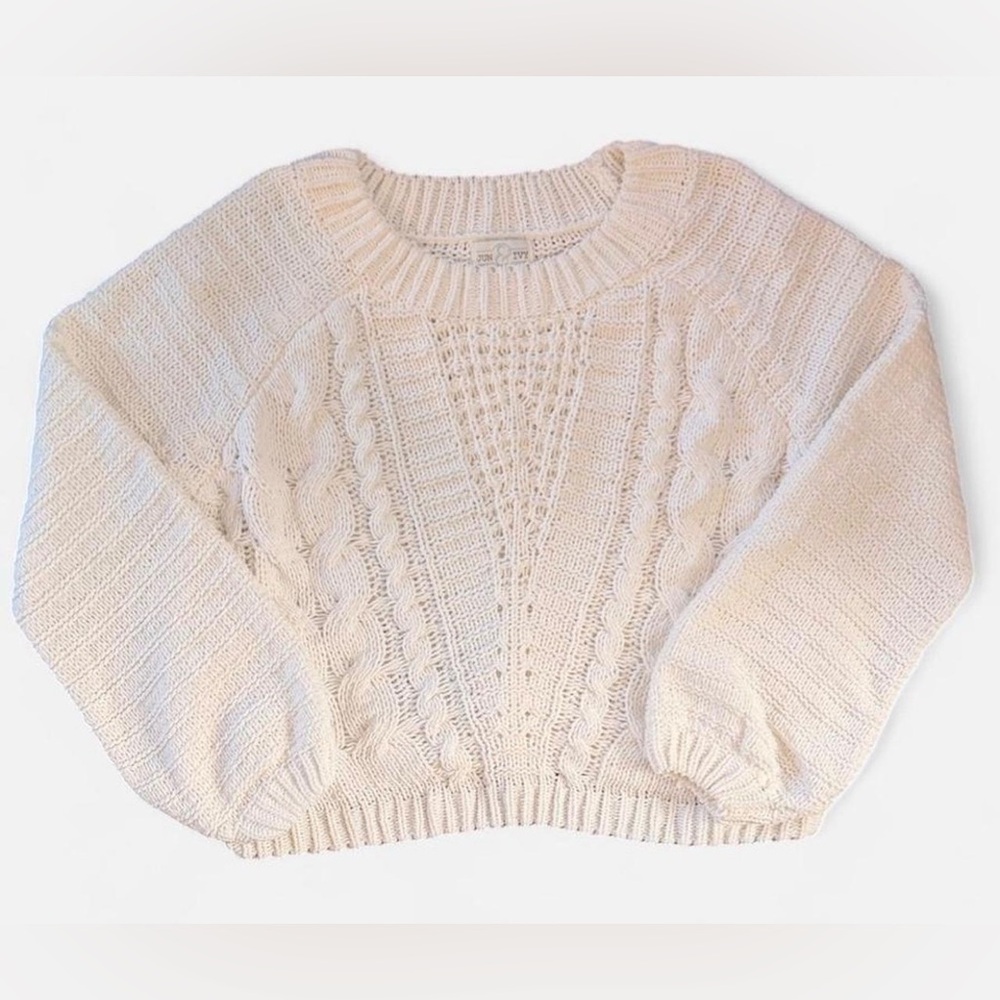 Cozy Jun & Ivy White Cable Knit Chenille Sweater Small